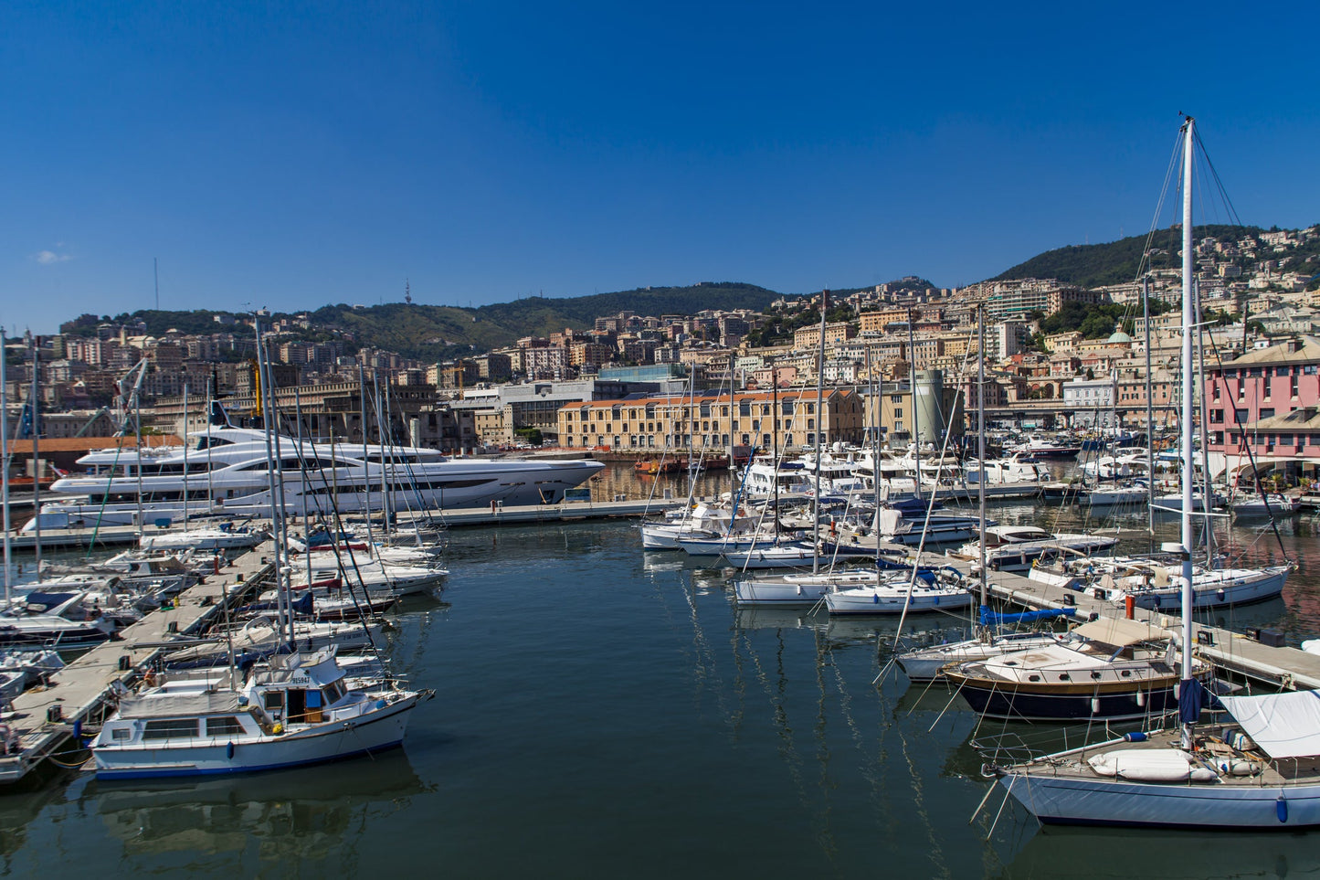 Marina Molo Vecchio Genova in Genova, Italy – yacht berths and marina view with Eberths.com