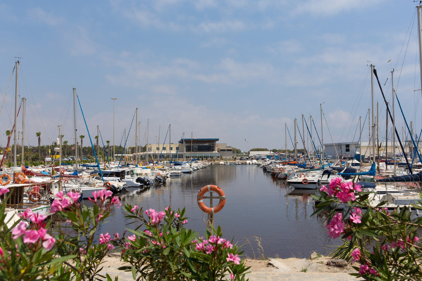 Marina de las Dunas in Guardamar de la Segura, Spain – yacht berths and marina view with Eberths.com