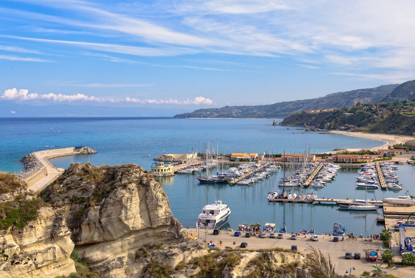 Porto di Tropea in Tropea, Italy – yacht berths and marina view with Eberths.com