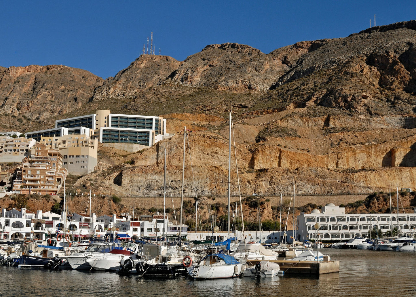 Puerto Deportivo de Aguadulce in Roquetas de Mar, Spain – yacht berths and marina view with Eberths.com