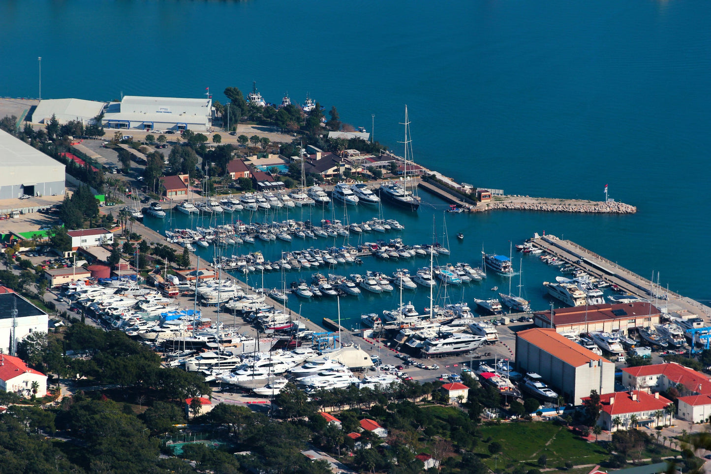 Setur Antalya Marina in Antalya, Turkey – yacht berths and marina view with Eberths.com