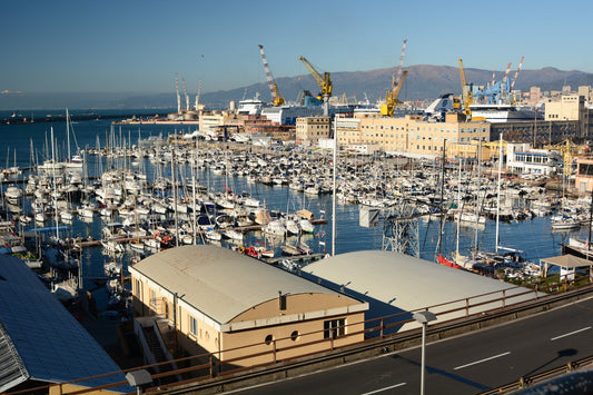 Duca degli Abruzzi Marina (Yacht Club Italiano) στη Γένοβα, Ιταλία – θέσεις ελλιμενισμού γιοτ και θέα στη μαρίνα με το Eberths.com