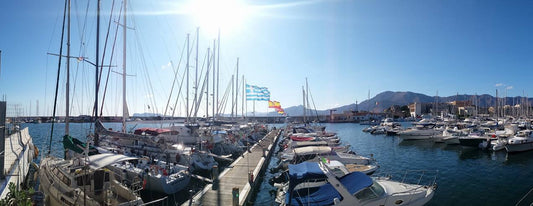 Réservez votre place d'amarrage en Sicile à la Marina Galizzi Palermo, Italie | Eberths