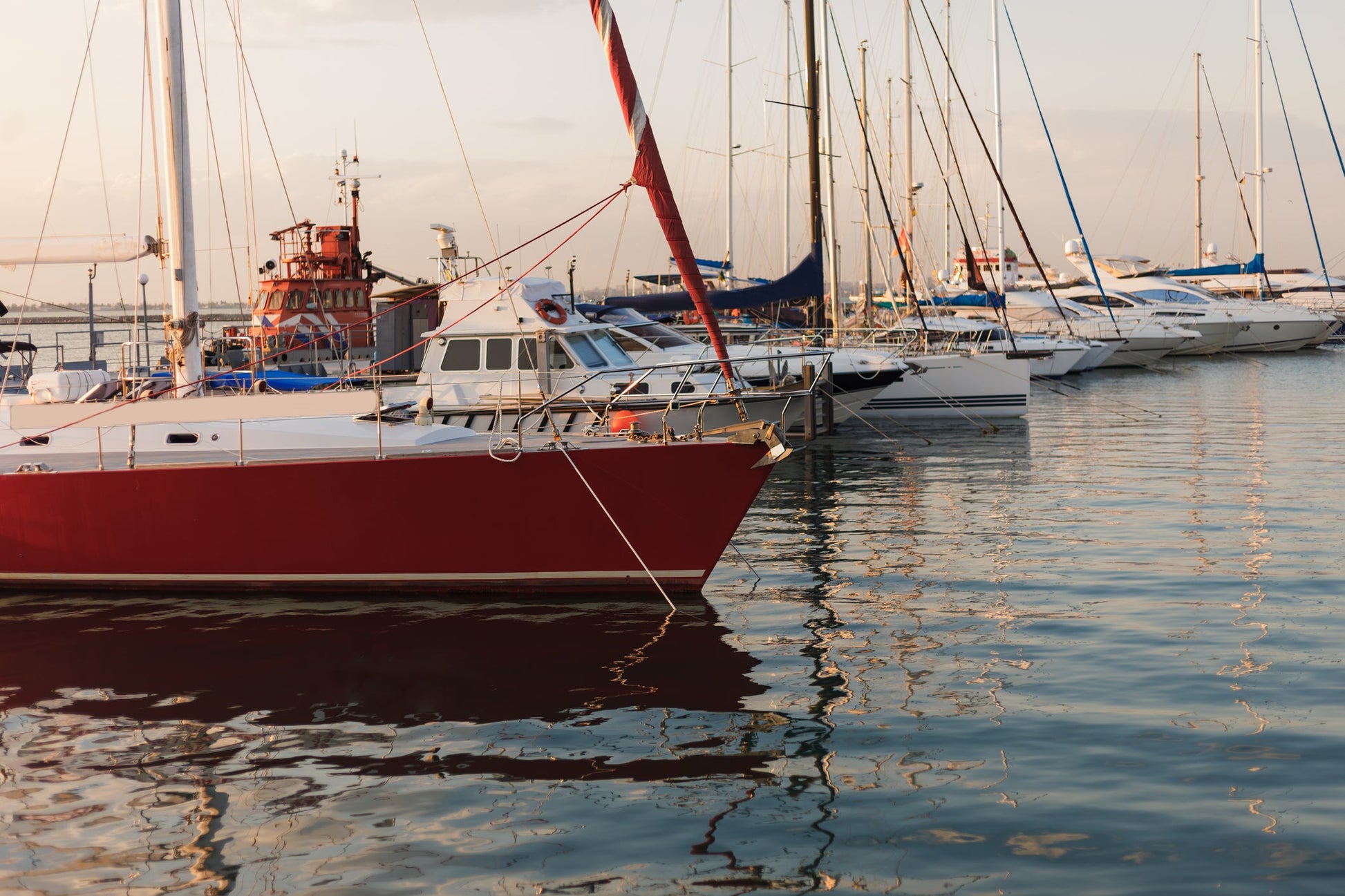 Puerto Deportivo de Islas Menores in La Manga del Mar Menor, Spain – yacht berths and marina view with Eberths.com
