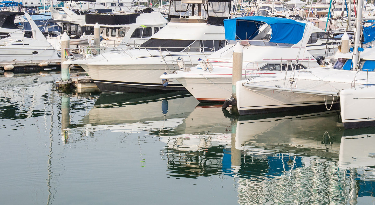 Marina di Lio Grando, Venice, Italia: ormeggi per barche e vista sul porto turistico con Eberths.com