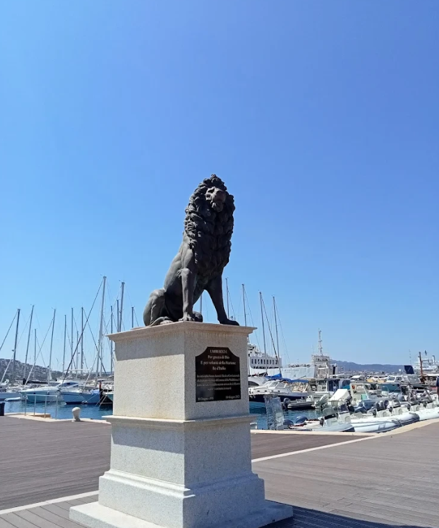 Marina di Cala Mangiavolpe (La Maddalena) – Prenota ormeggi con Eberths.com