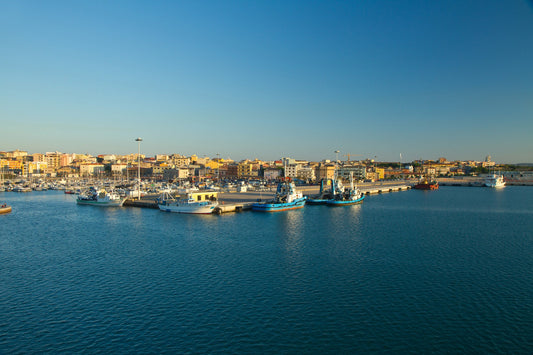 Μαρίνα Cormorano στο Πόρτο Τόρες, Ιταλία – θέσεις ελλιμενισμού γιοτ και θέα στη μαρίνα με το Eberths.com
