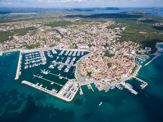 Marina Kornati, Biograd na Moru, Croacia: amarres para barcos y vistas al puerto deportivo con Eberths.com