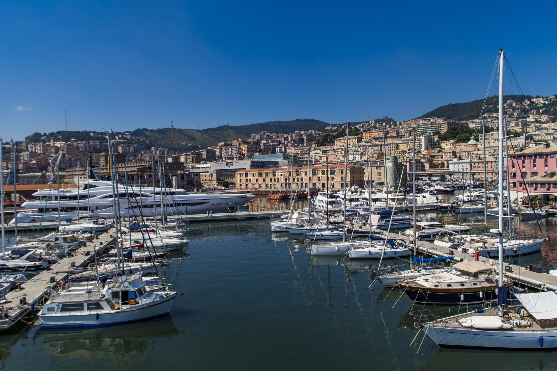 Marina Molo Vecchio Genova in Genova, Italy – yacht berths and marina view with Eberths.com