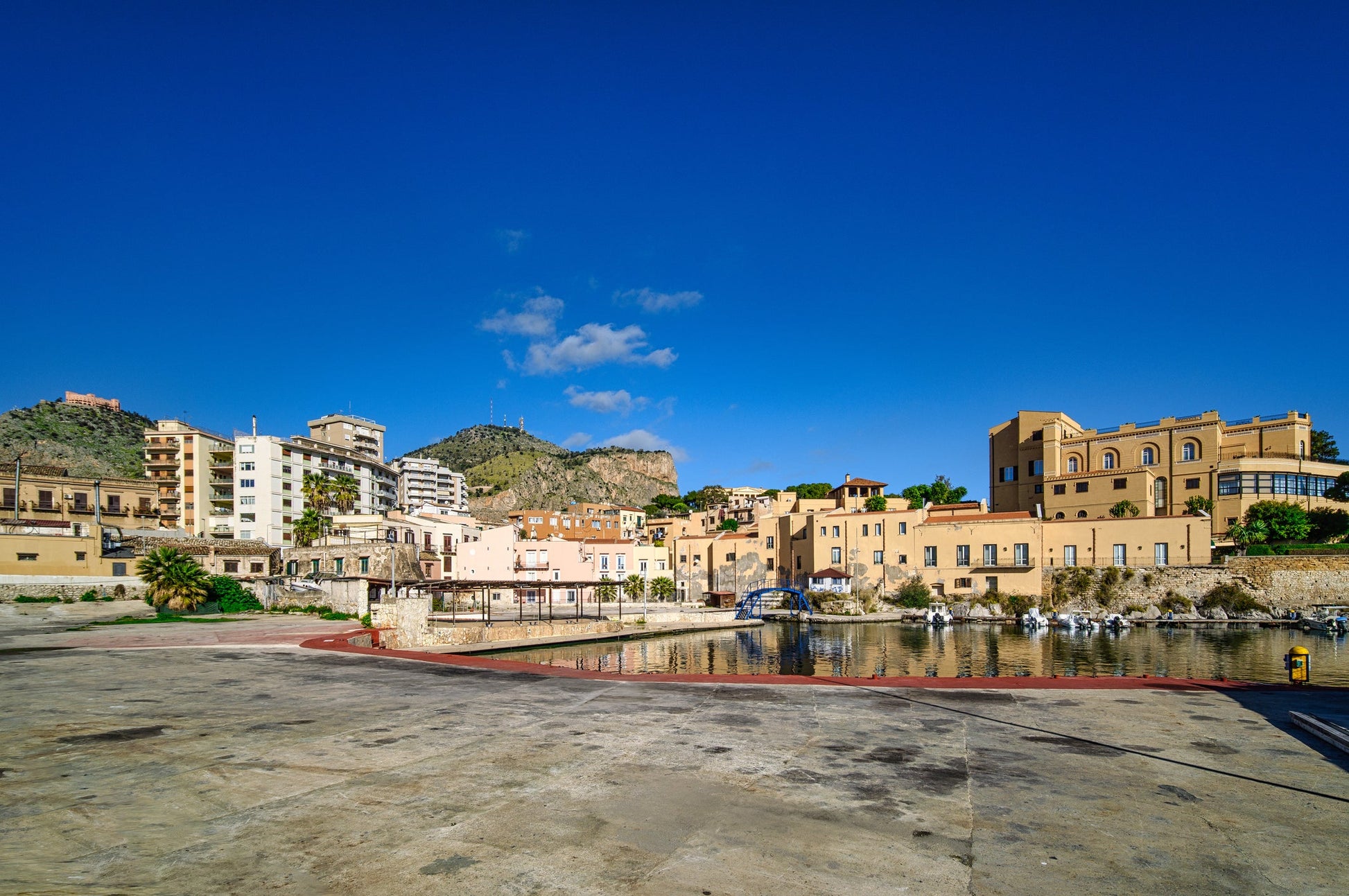 Marina Villa Igiea (Acquasanta) in Palermo, Italy – yacht berths and marina view with Eberths.com