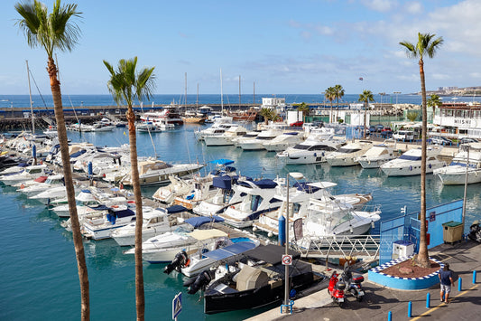 Marina de Santa Cruz de Tenerife, Santa Cruz de Tenerife, Tenerife, Spagna: ormeggi con Eberths.com