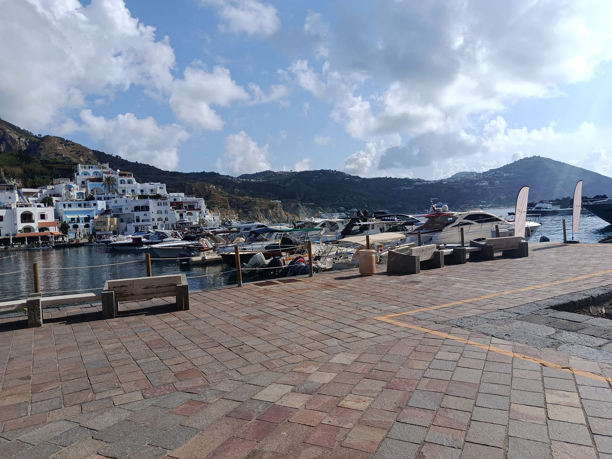 Marina di Sant'Angelo : bookings, berths, reservations with Eberths.com 
