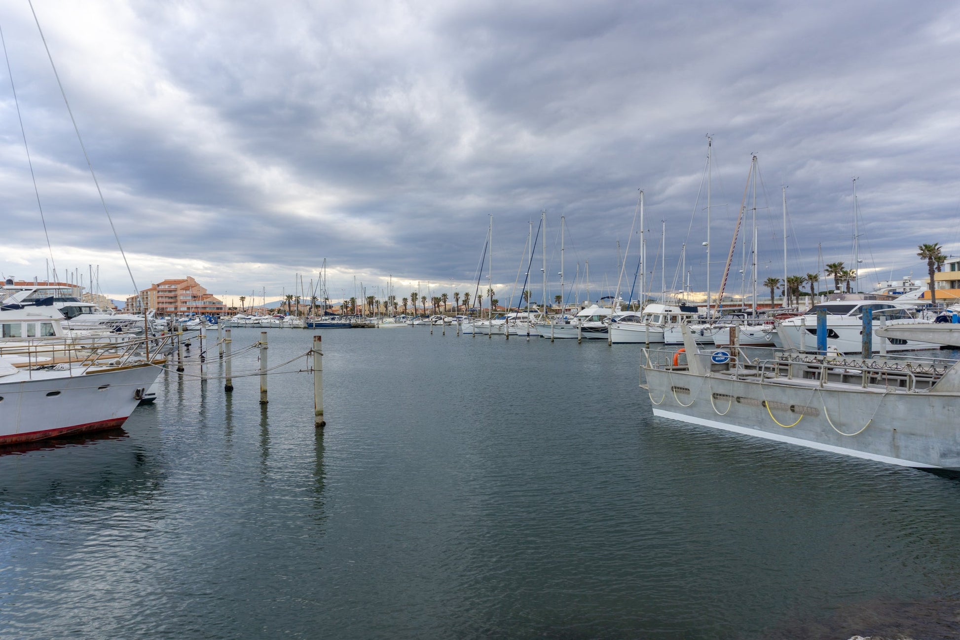 Port Barcares in Le Barcarès, France – yacht berths and marina view with Eberths.com