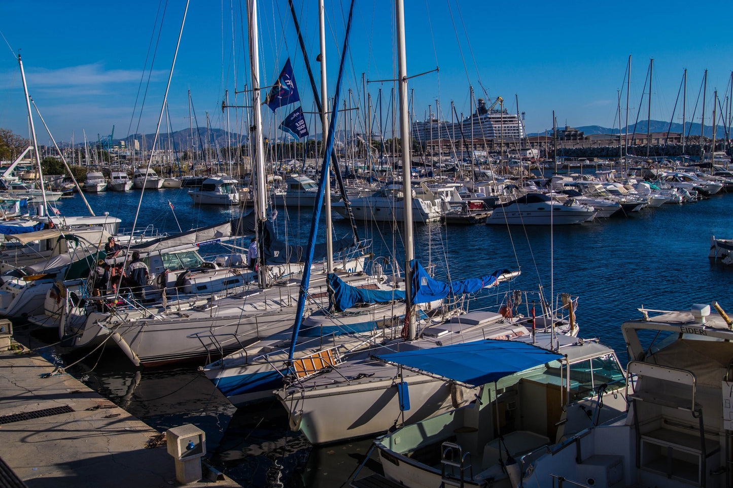 Port de l'Estaque in Marseille, France – yacht berths and marina view with Eberths.com