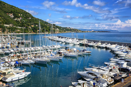 Marina di Alassio στο Alassio, Ιταλία – θέσεις ελλιμενισμού γιοτ και θέα στη μαρίνα με το Eberths.com