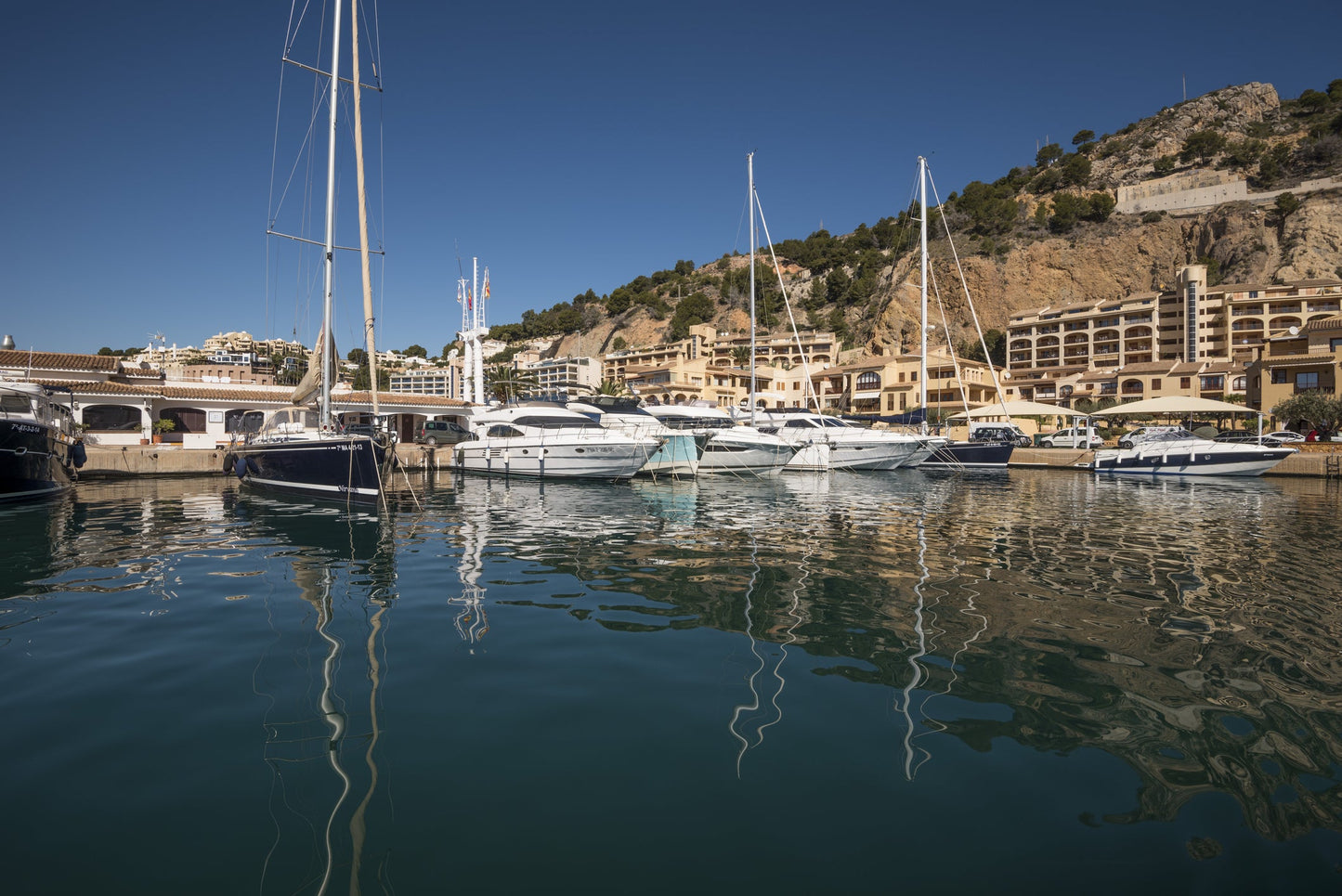 Puerto Camponanes Greenwich in Alacante, Spain – yacht berths and marina view with Eberths.com