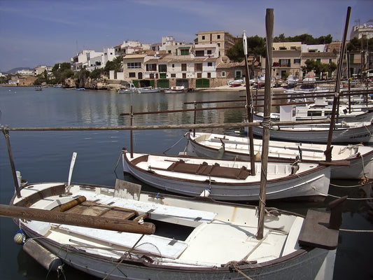 Reial Club Nàutic Porto Petro, Portopetro, Spagna: ormeggi e vista sul porto turistico con Eberths.com