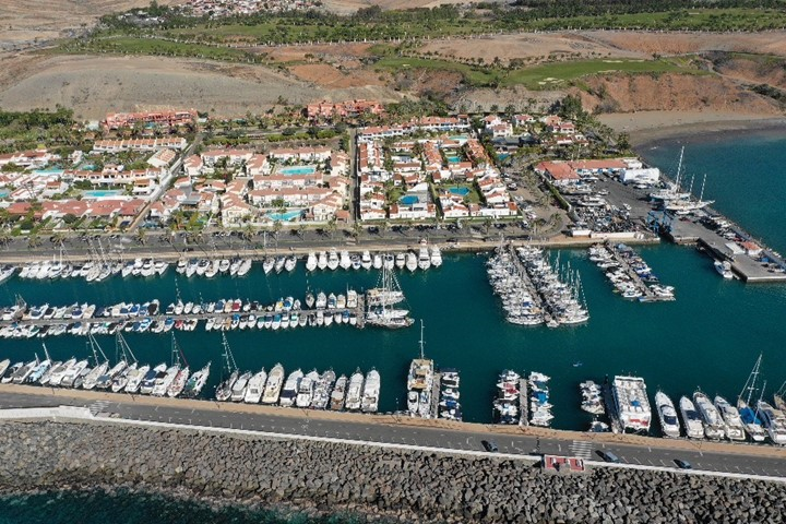 Book a berth in Pasito Blanco, Gran Canaria, Spain – yacht berths and marina view with Eberths.com