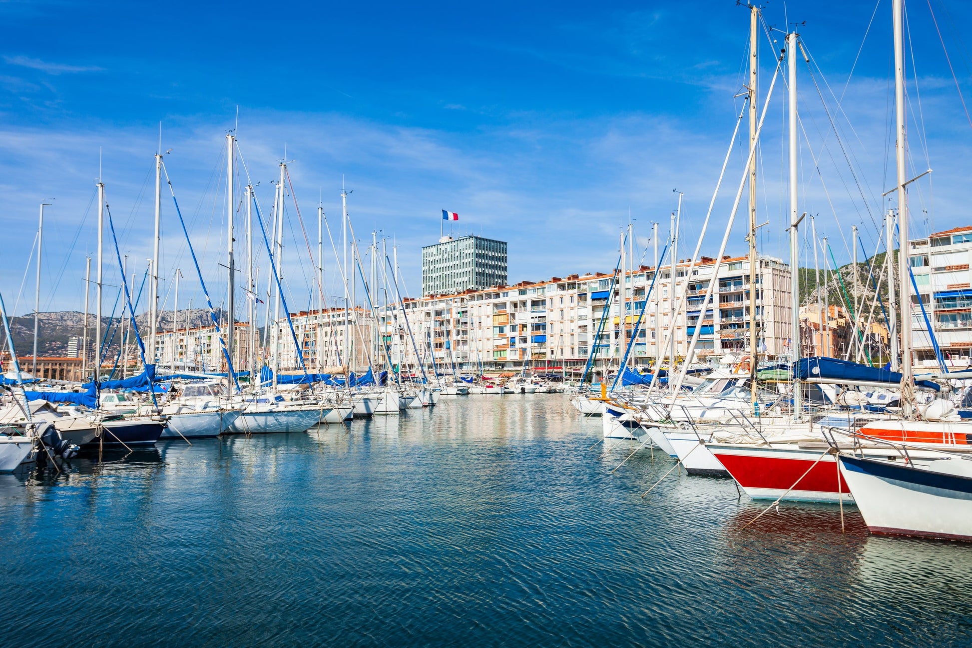 Toulon Darse Nord in Toulon, France – yacht berths and marina view with Eberths.com