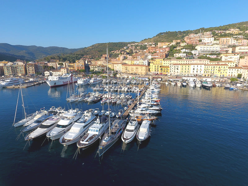 Book your berth now with Eberths.com I Mooring in Porto Turistico Domiziano